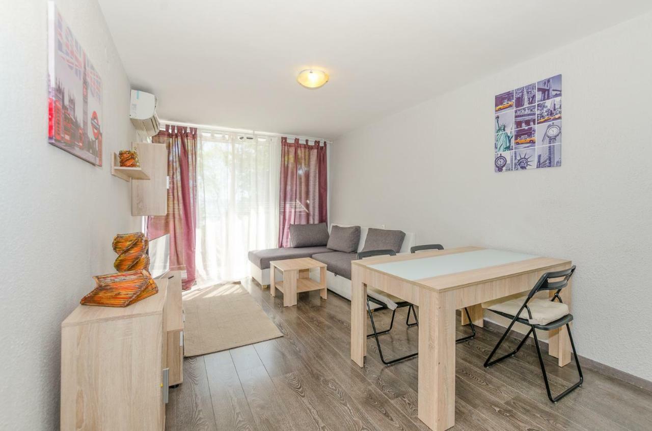 Close To The Beach Rijeka Exterior photo